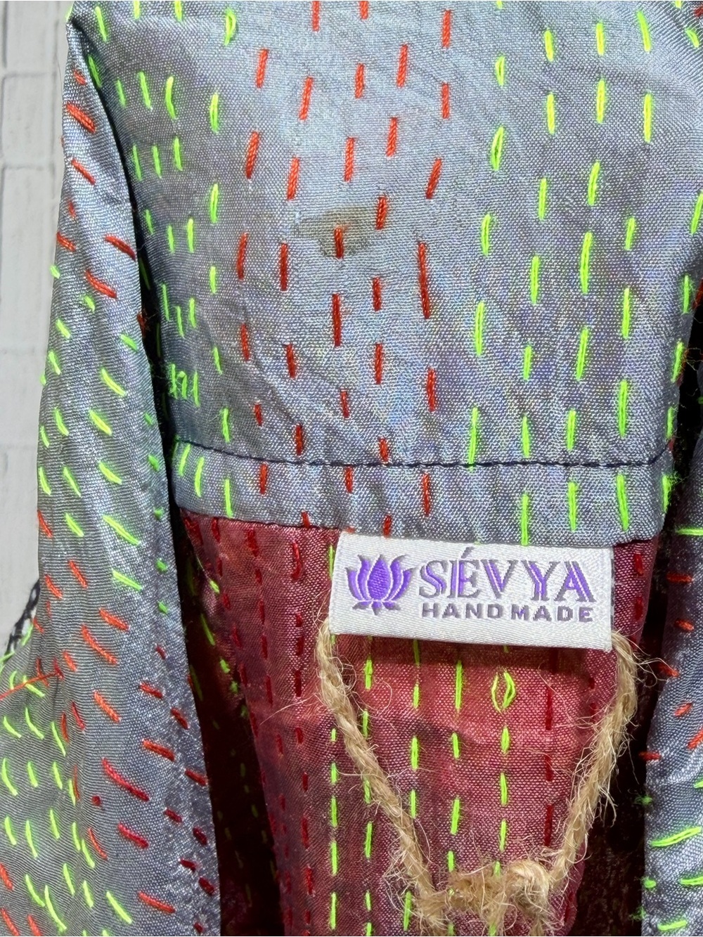🌸 SéVya Handmade Silk Kantha Patchwork Long Vest NWT One Size - Picture 6 of 6